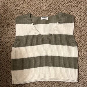 Mittoshop Olive and Cream Striped Crop Top